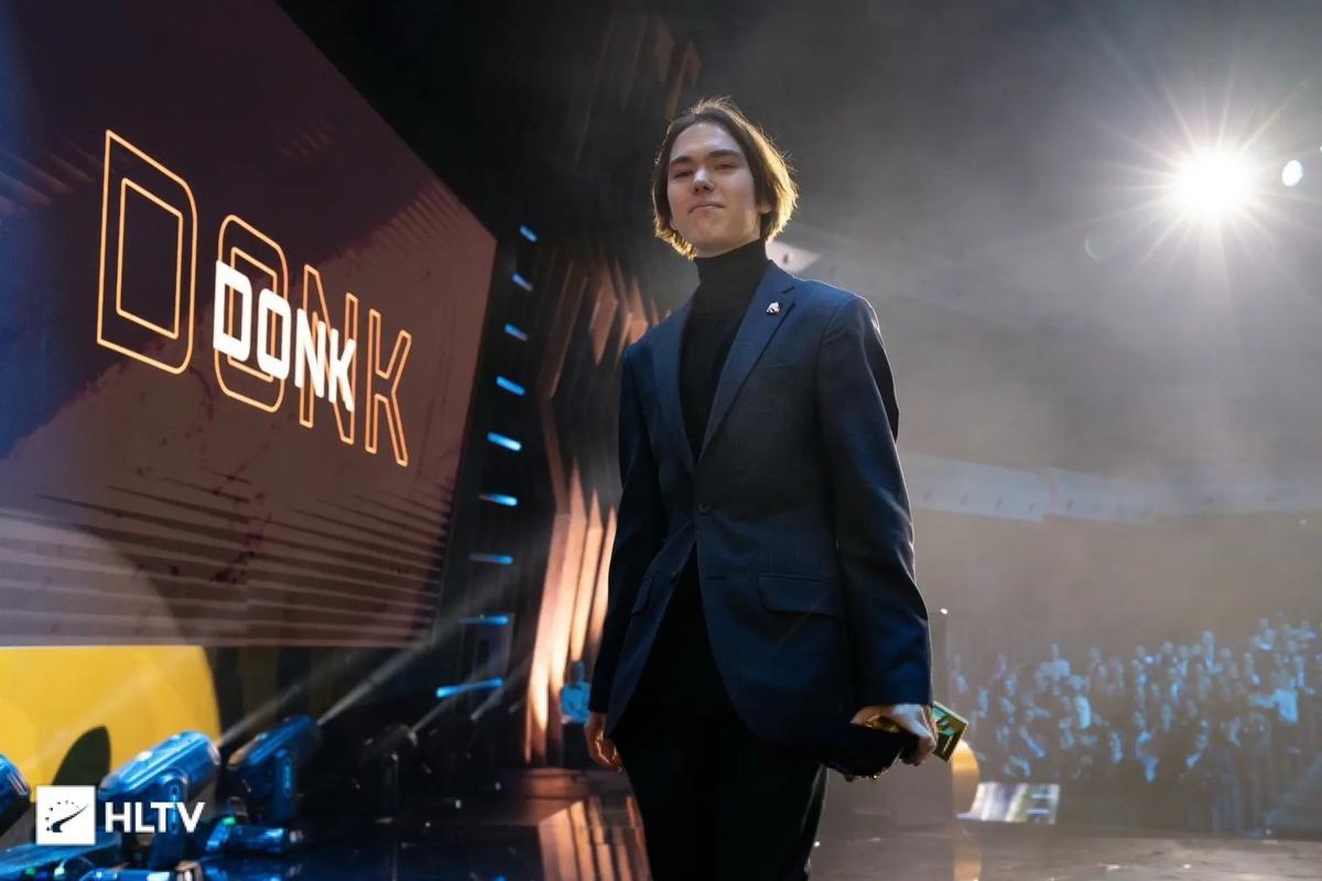 里程碑：Hope达成LPL 1500击杀成就